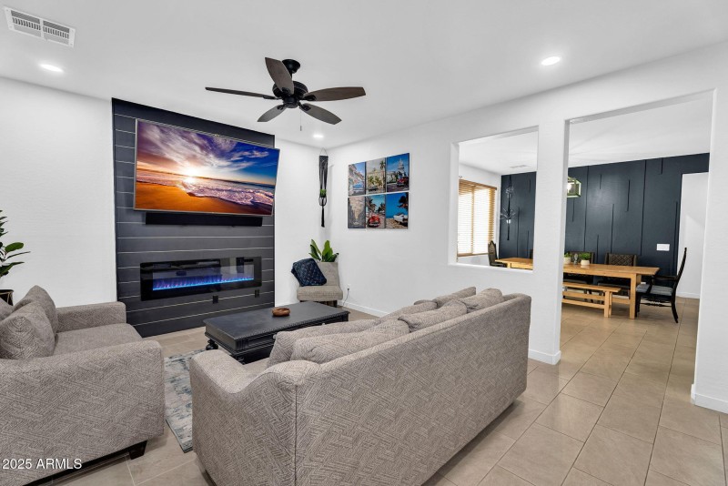 5-web-or-mls-Yeager-05