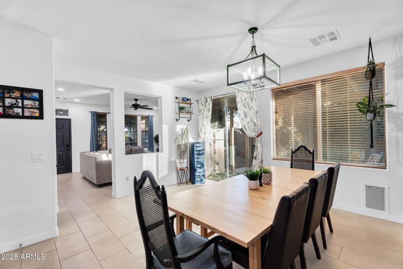 10-web-or-mls-Yeager-10