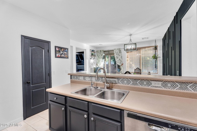 13-web-or-mls-Yeager-13