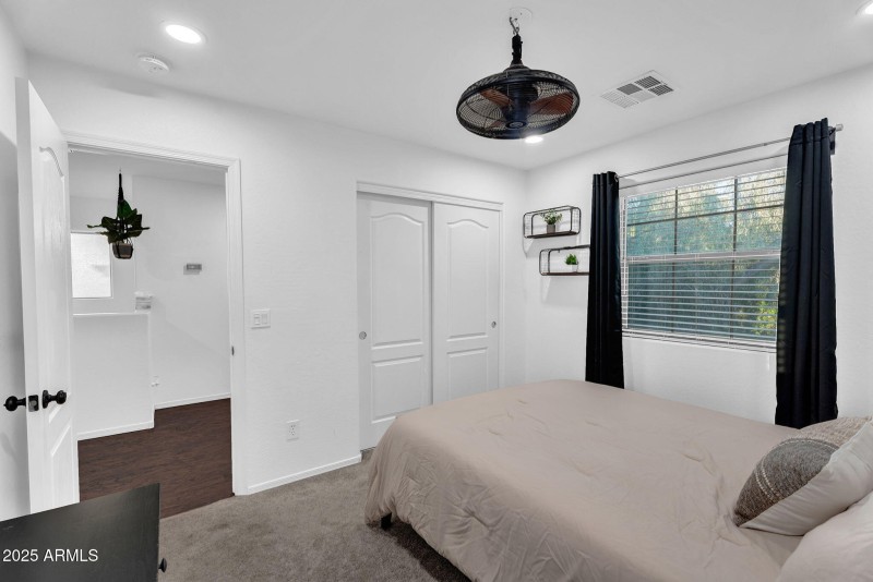 22-web-or-mls-Yeager-22