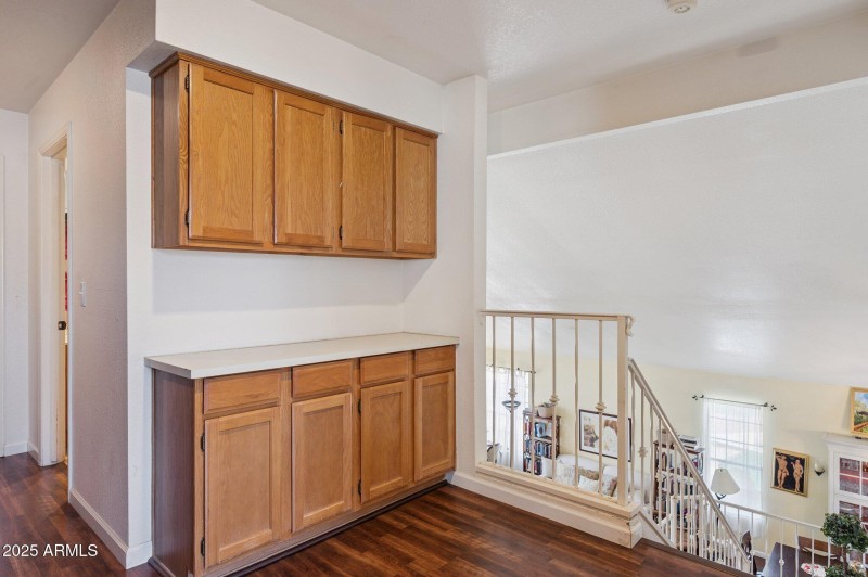 20-web-or-mls-2601-w-upland-dr