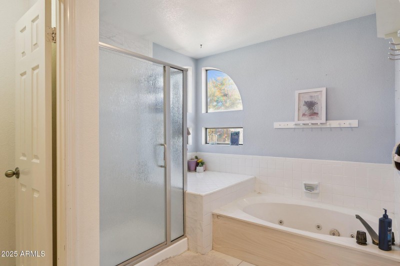 26-web-or-mls-2601-w-upland-dr