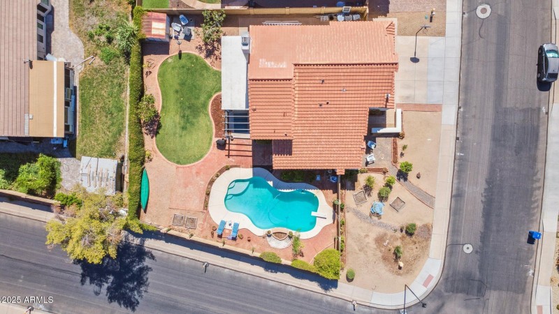 41-web-or-mls-2601-w-upland-dr
