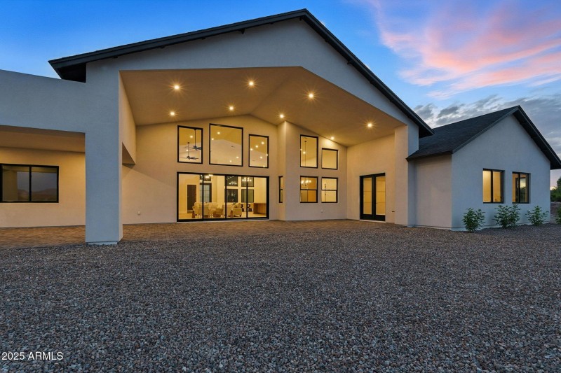 134-web-or-mls-South Veronica-134