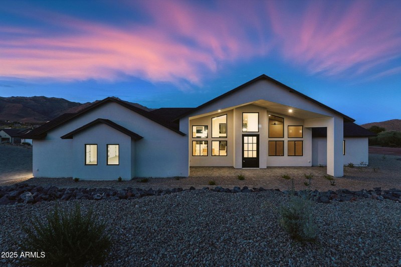 148-web-or-mls-South Veronica-148