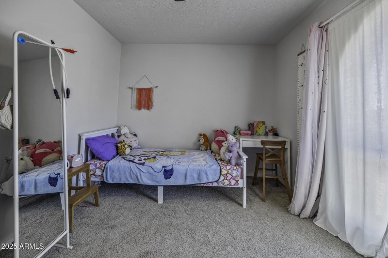 1219 E Avenida Ellena-31
