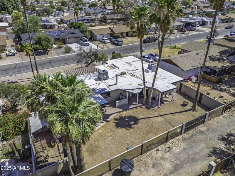 1219 E Avenida Ellena-42