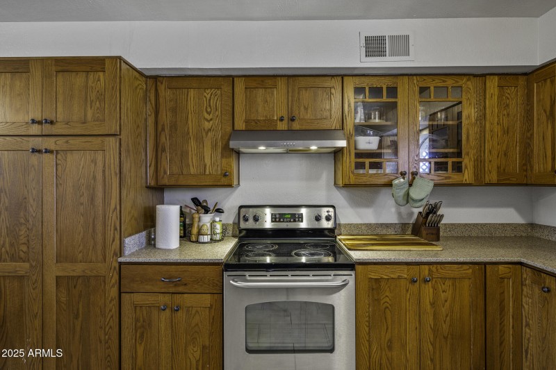 1219 E Avenida Ellena-10
