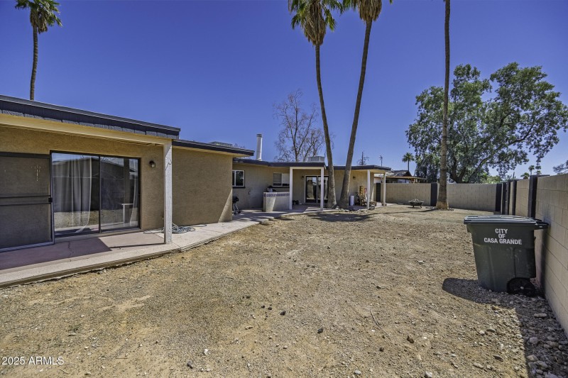 1219 E Avenida Ellena-19