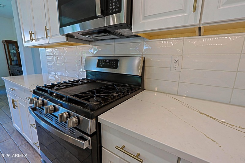Kitchen 6