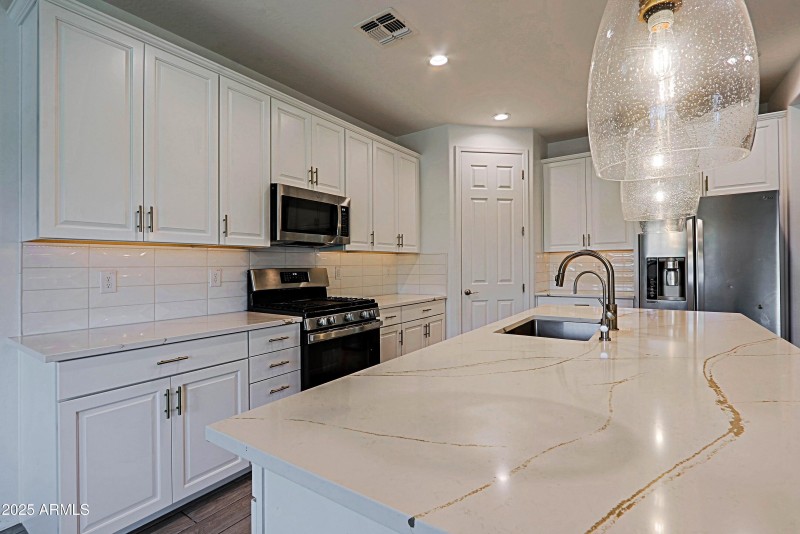 Kitchen 7