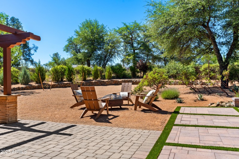 59-Backyard Fire Pit