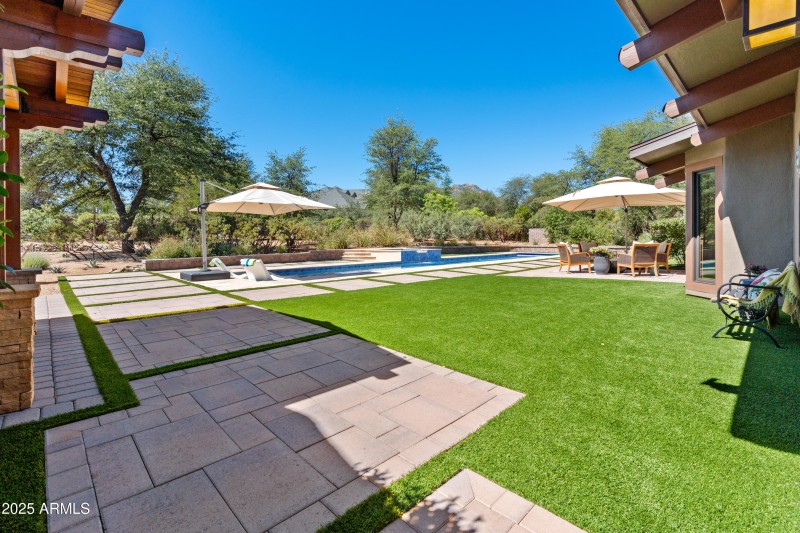 62-Backyard View