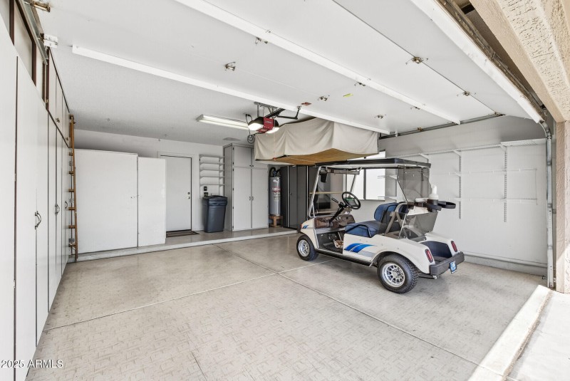 Garage with Direct Entry