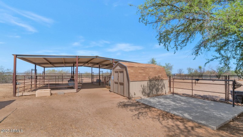 27324 N 219th Ave-large-036-015-27324 N