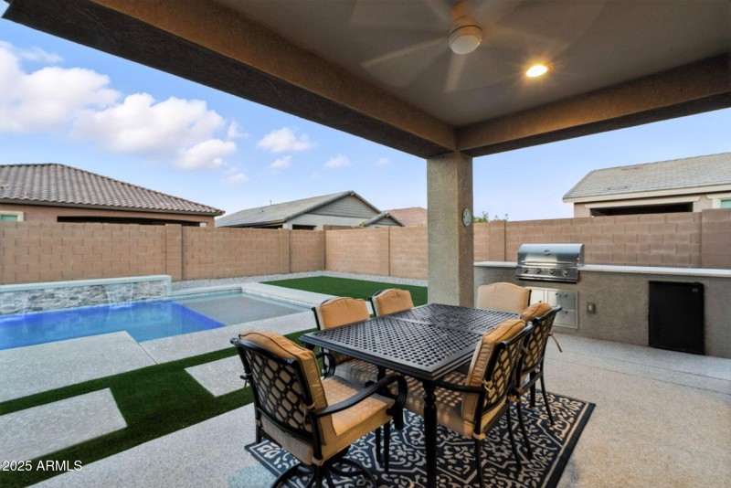 Covered Patio / Backyard