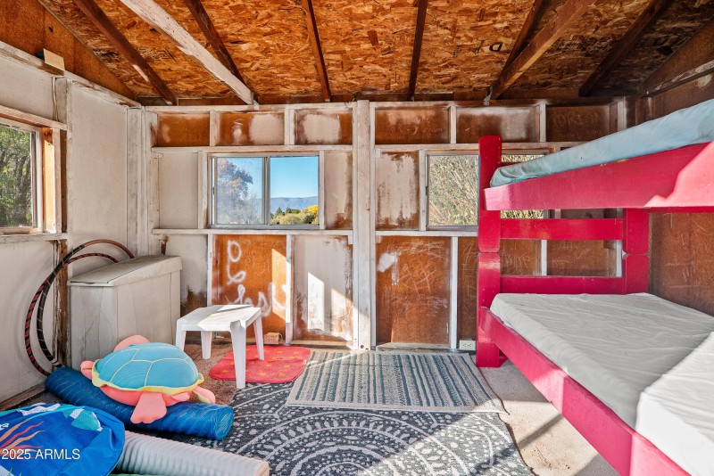 JL_10875EPearTreeDr-interiors-34