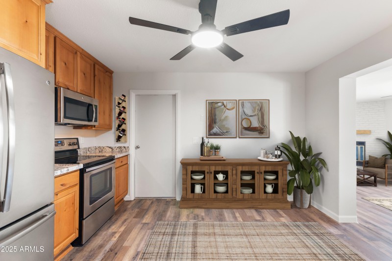 2_7514 e mckeillips rd-vs2