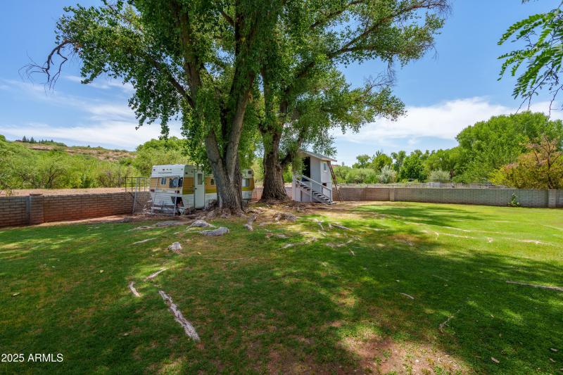 1205 S Brookside Dr Cornville AZ-22