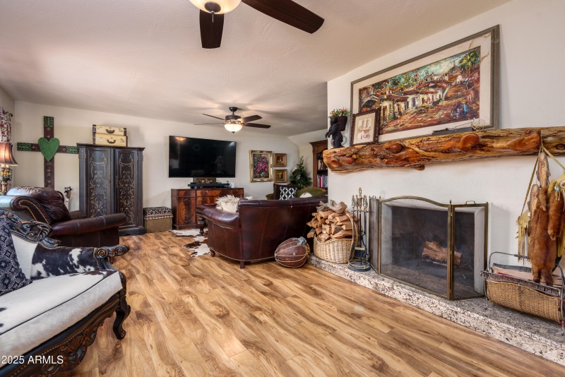 1205 S Brookside Dr Cornville AZ-38