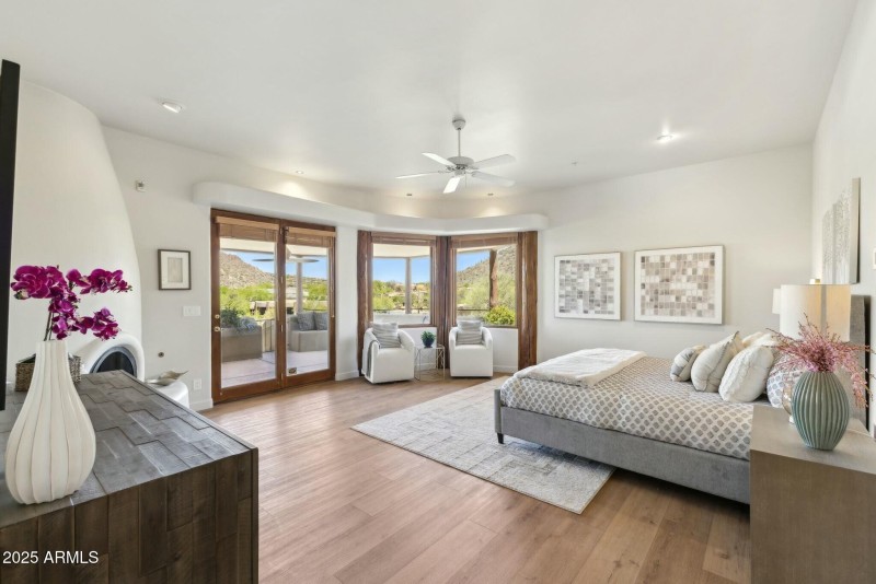 primary suite
