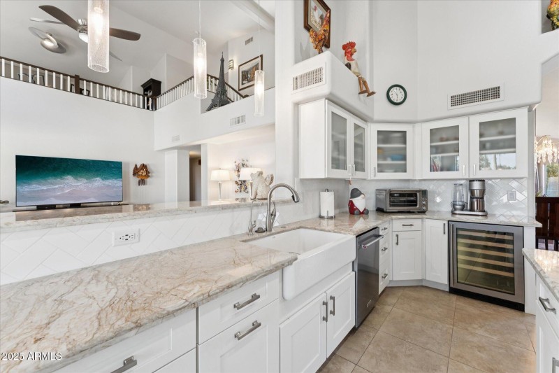 17-Farmhouse Sink