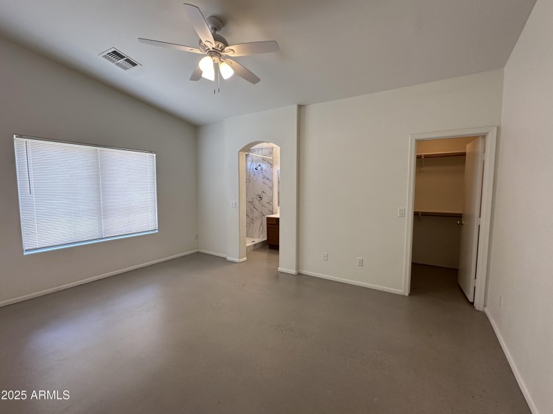Bedroom - main