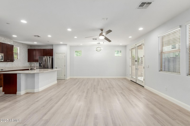 Living Area 2