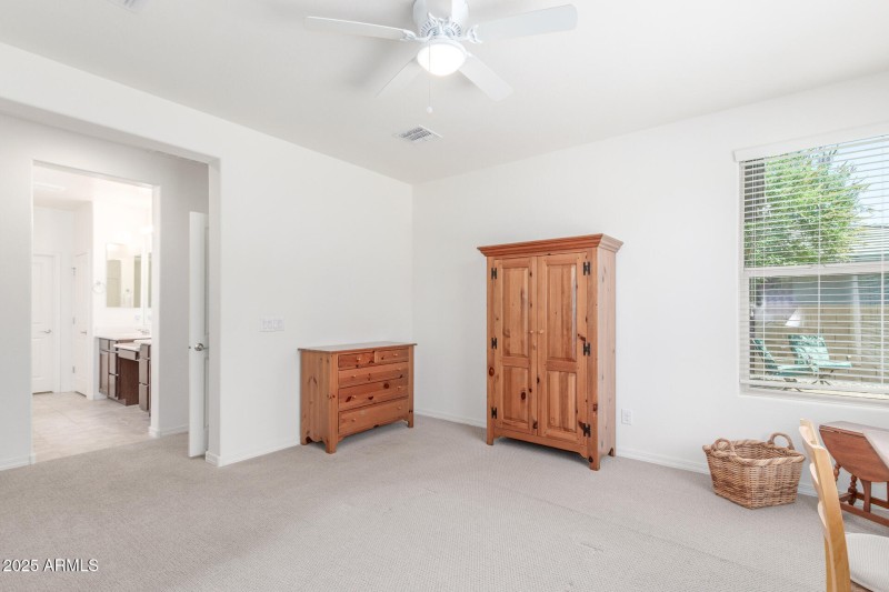 17 Wethersfield