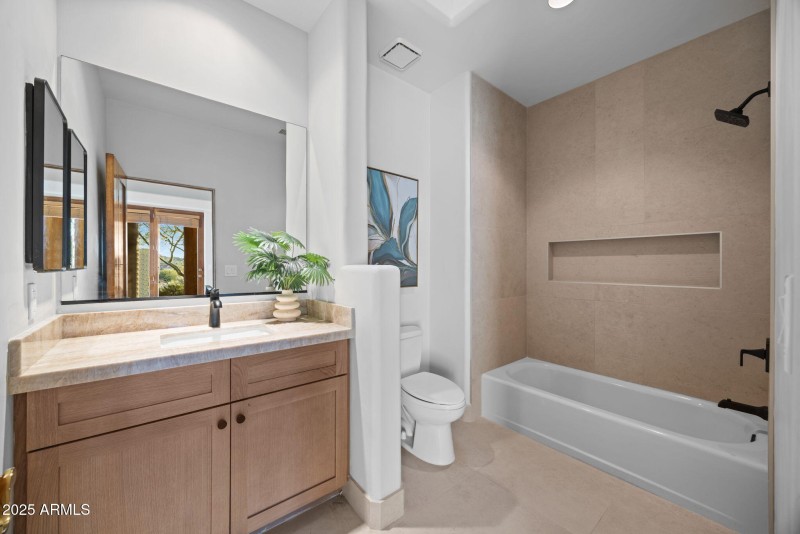 guest bath 2