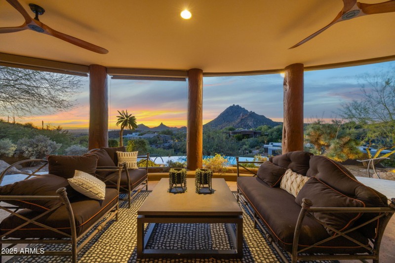 88-web-or-mls-11334-e-troon-vista-dr