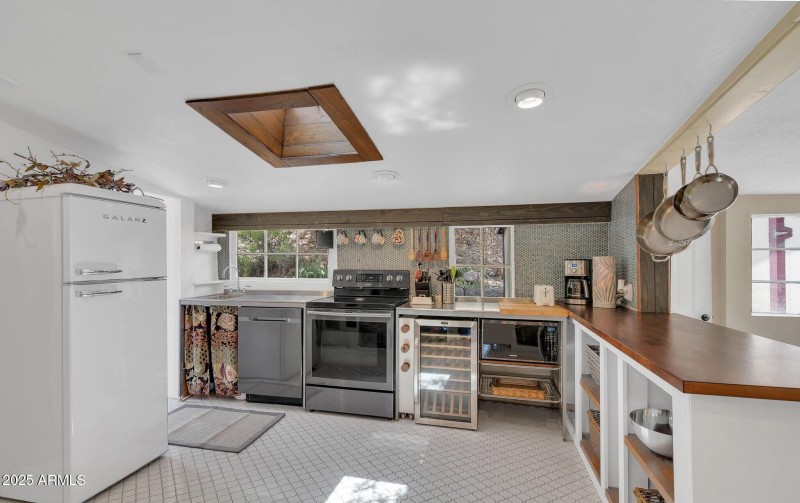 Upstairs Unit