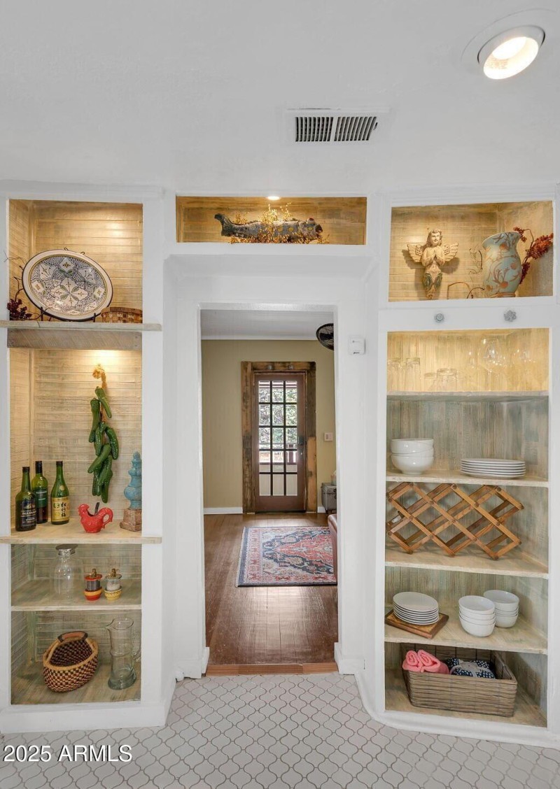 Upstairs Unit