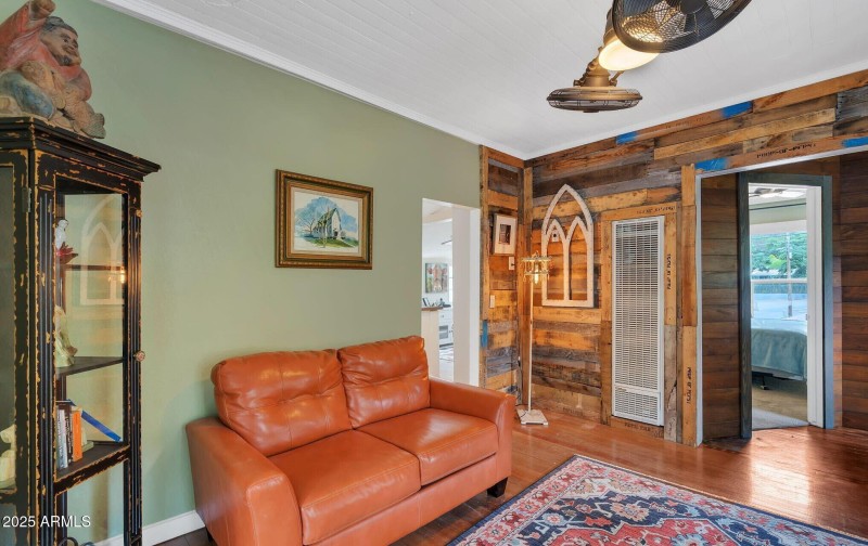 Upstairs Unit