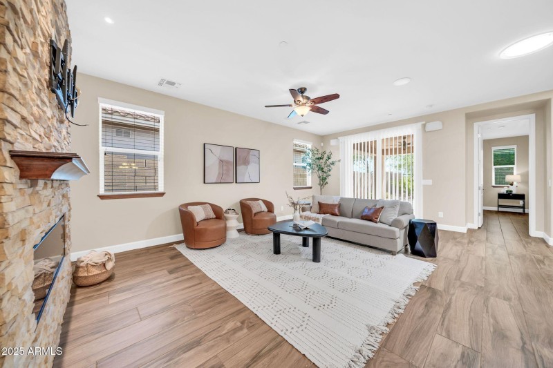 30641 N 137th Ave-4