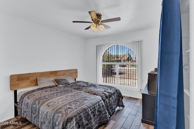 7157 W Cherry Hills Dr-19