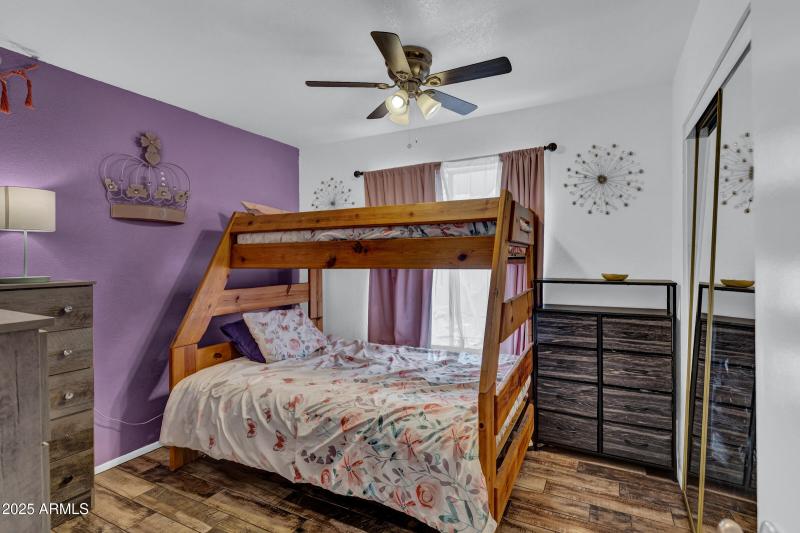 7157 W Cherry Hills Dr-20