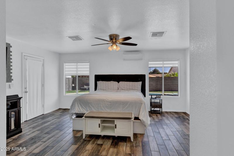 7157 W Cherry Hills Dr-23