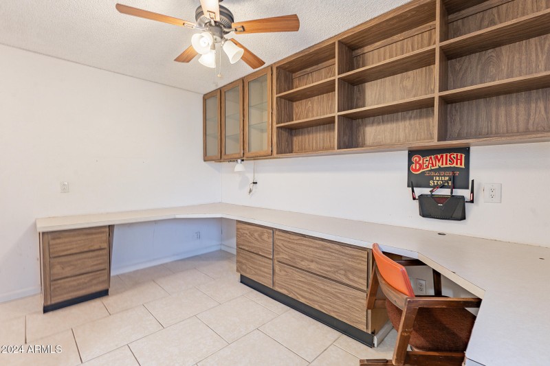 Den / Office area