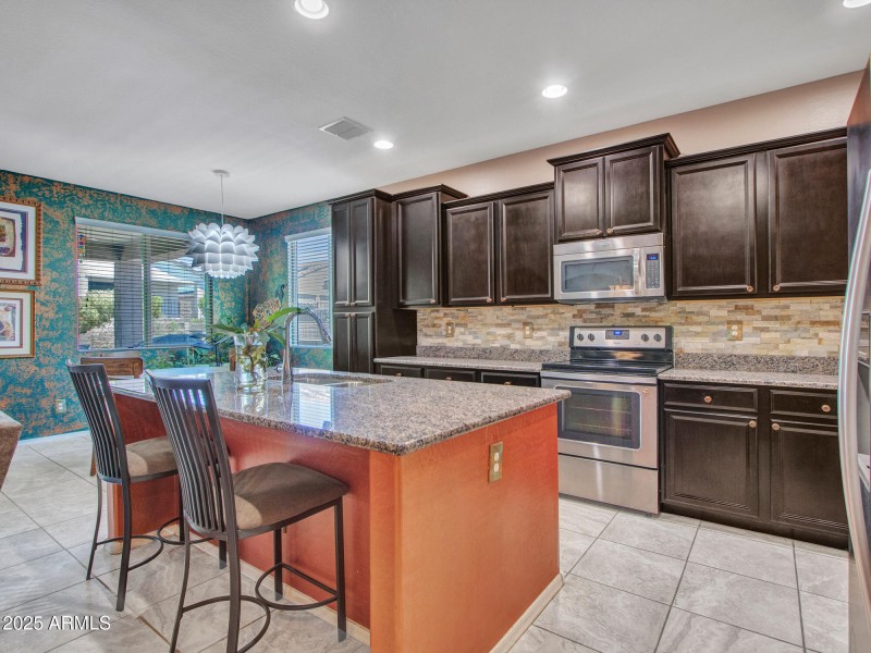 08-Kitchen-(1)