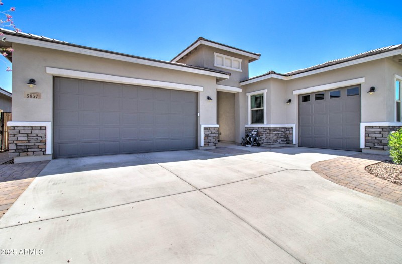 5057 N 185th Ave-4