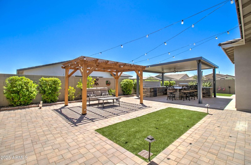 5057 N 185th Ave-21