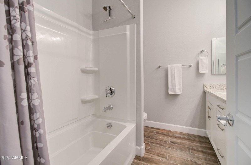 5057 N 185th Ave-75