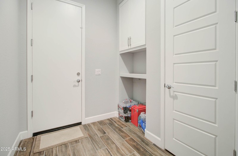 5057 N 185th Ave-105
