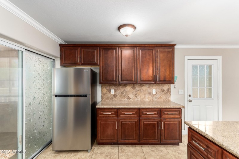 Ample storage in kitchen