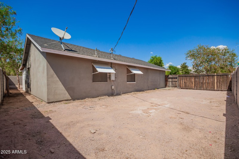 Left side yard