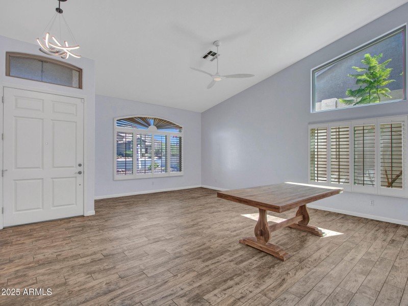 03-Living-&-Dining-room-(2)