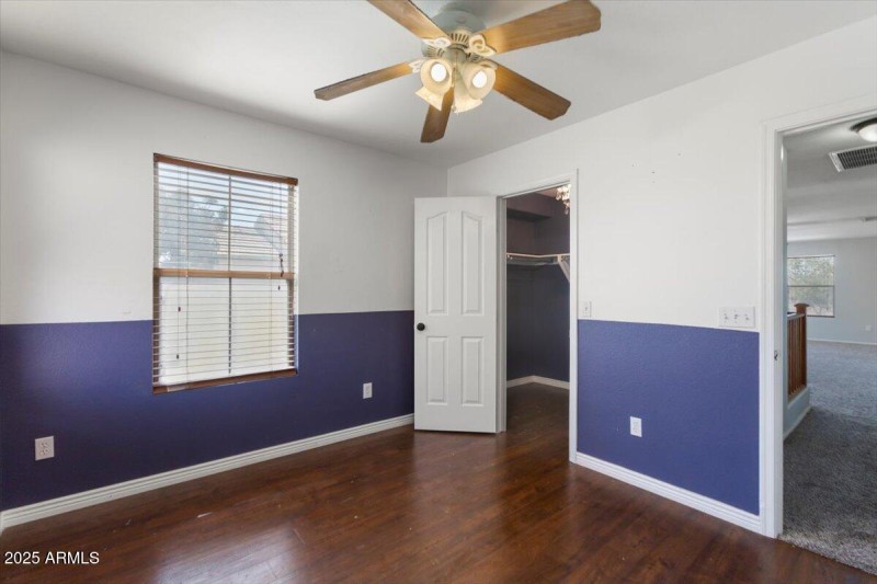 27-1312 E Clifton Ave