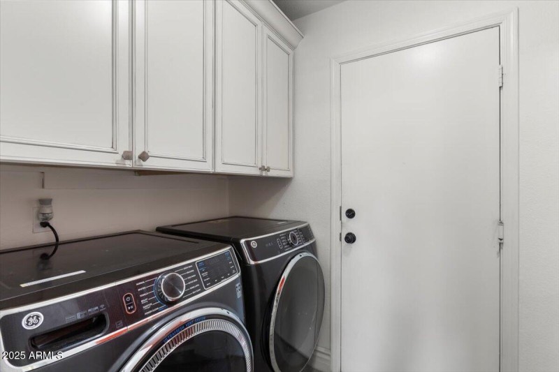 30-1312 E Clifton Ave