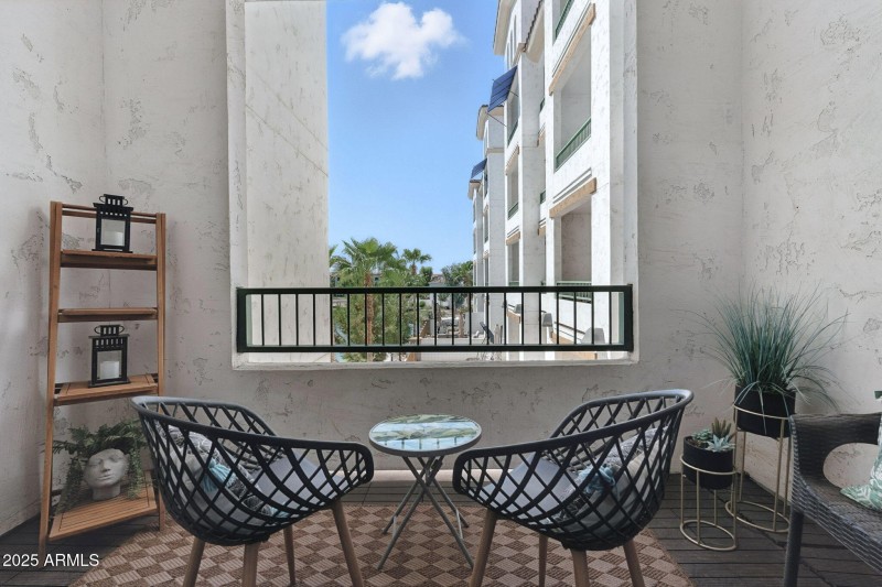 Covered Balcony